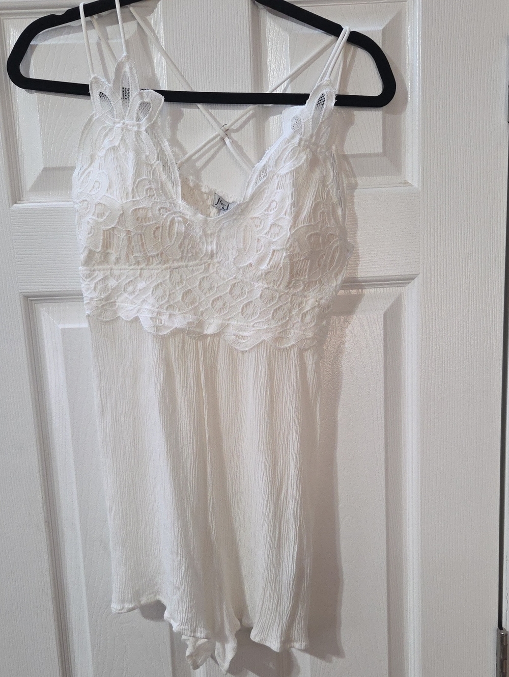 J for Justify White Lace-Trim Short Romber with Crisscross Back